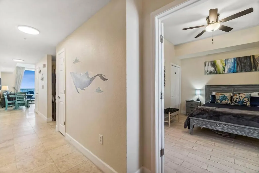 Ocean Front Condo 29Th Floor - Must Be 25 To Book Panama City Beach
